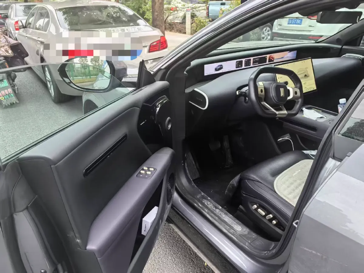 2024 Avatr 07 1.5T 156HP L4 REEV 39.05KWH,autocango,china used car exporter,china ev exporter,chinese used car exporter,chinese used ev exporter