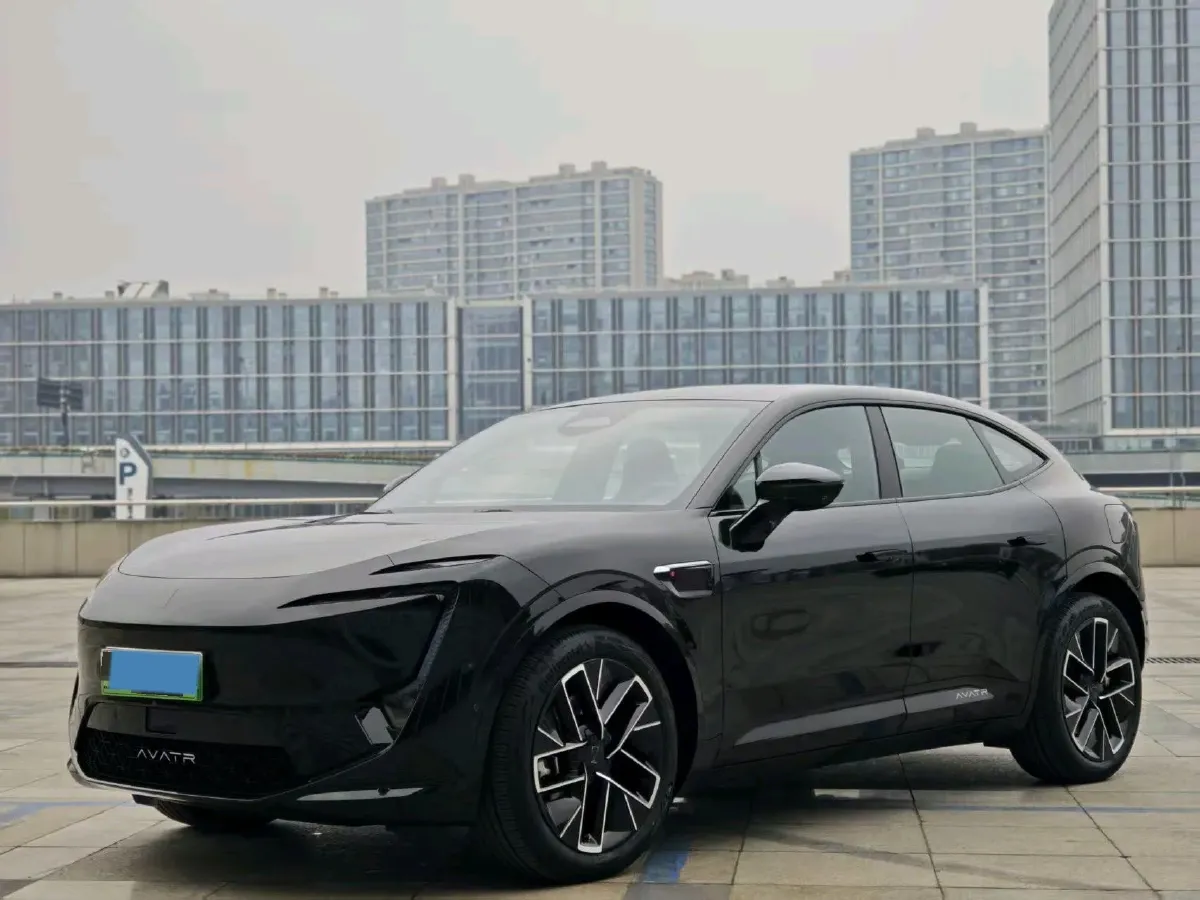 2025 Avatr 11 1.5T 156HP L4 REEV 39.05KWH,autocango,china used car exporter,china ev exporter,chinese used car exporter,chinese used ev exporter