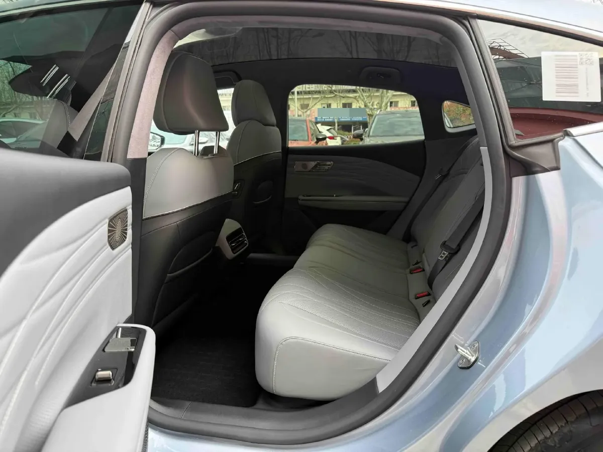 2025 MAXUS InterstellarX 2.5T 224HP L4 8AT,autocango,china used car exporter,china ev exporter,chinese used car exporter,chinese used ev exporter