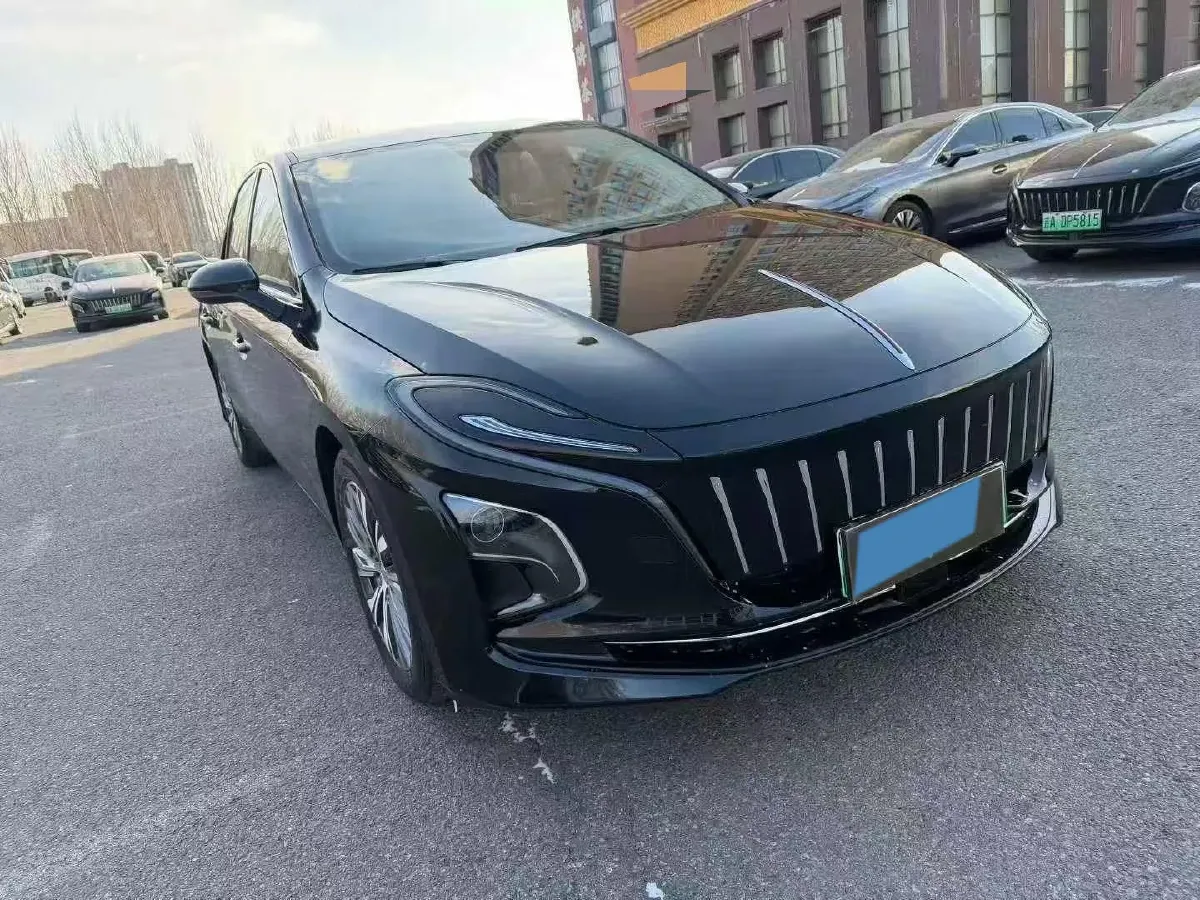 2024 HongQi E-QM5 BEV 60KWH,autocango,china used car exporter,china ev exporter,chinese used car exporter,chinese used ev exporter