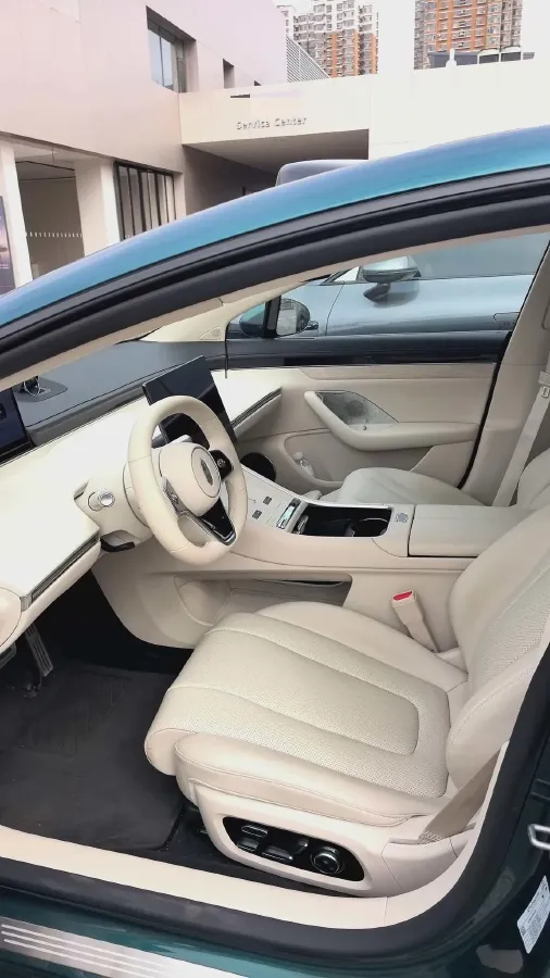 2026 Luxeed S7 BEV,autocango,china used car exporter,china ev exporter,chinese used car exporter,chinese used ev exporter