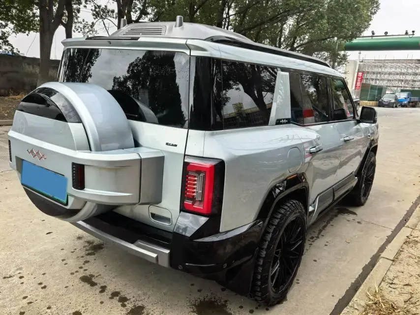 2025 FangChengBao Bao 8 2.0T 245HP L4 E-CVT PHEV 36.8KWH,autocango,china used car exporter,china ev exporter,chinese used car exporter,chinese used ev exporter
