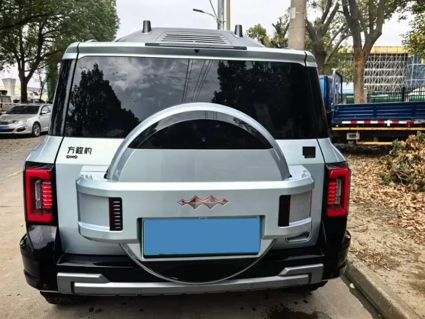 2025 FangChengBao Bao 8 2.0T 245HP L4 E-CVT PHEV 36.8KWH,autocango,china used car exporter,china ev exporter,chinese used car exporter,chinese used ev exporter