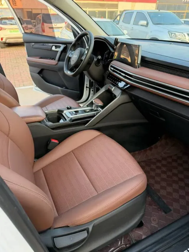 2021 Kia Sportage R 2.0L 161HP L4 6AT,autocango,china used car exporter,china ev exporter,chinese used car exporter,chinese used ev exporter