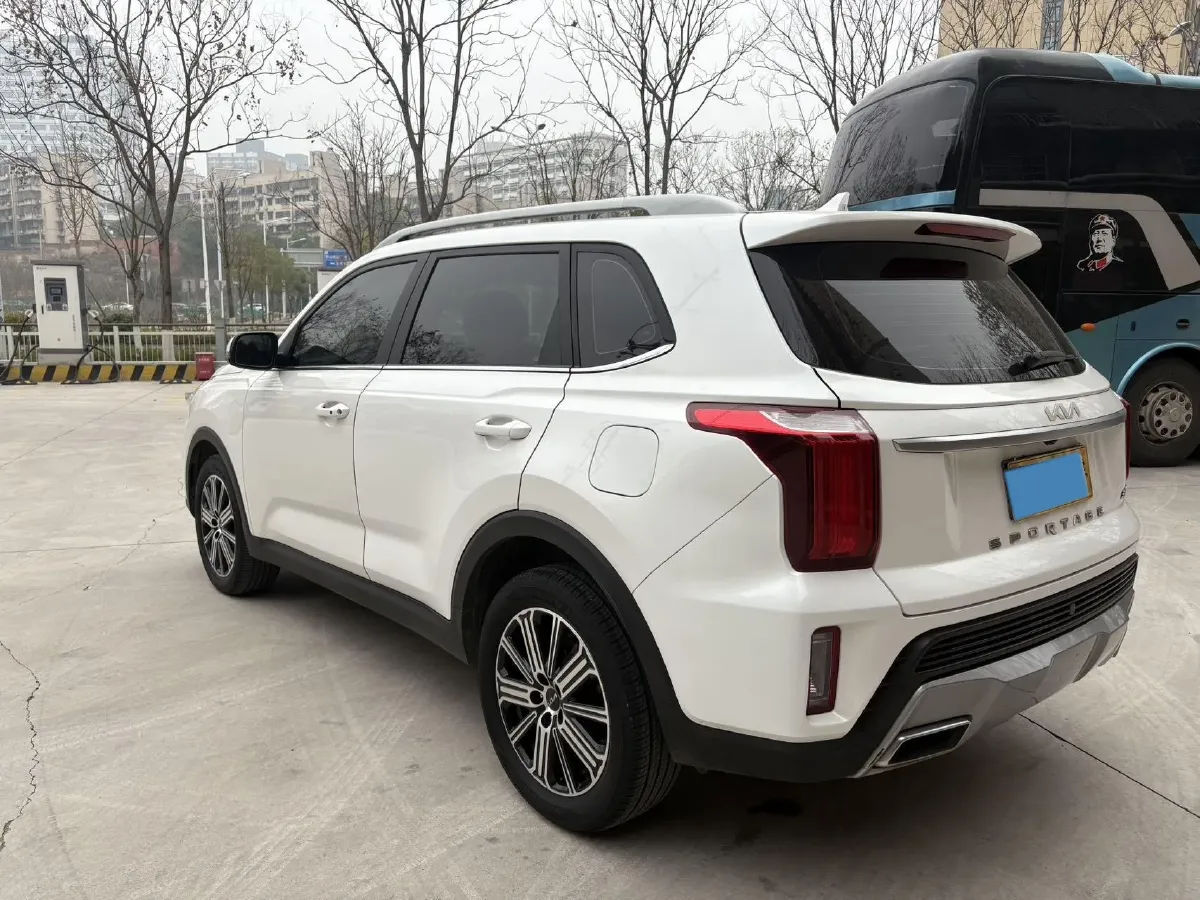 2021 Kia Sportage R 2.0L 161HP L4 6AT,autocango,china used car exporter,china ev exporter,chinese used car exporter,chinese used ev exporter