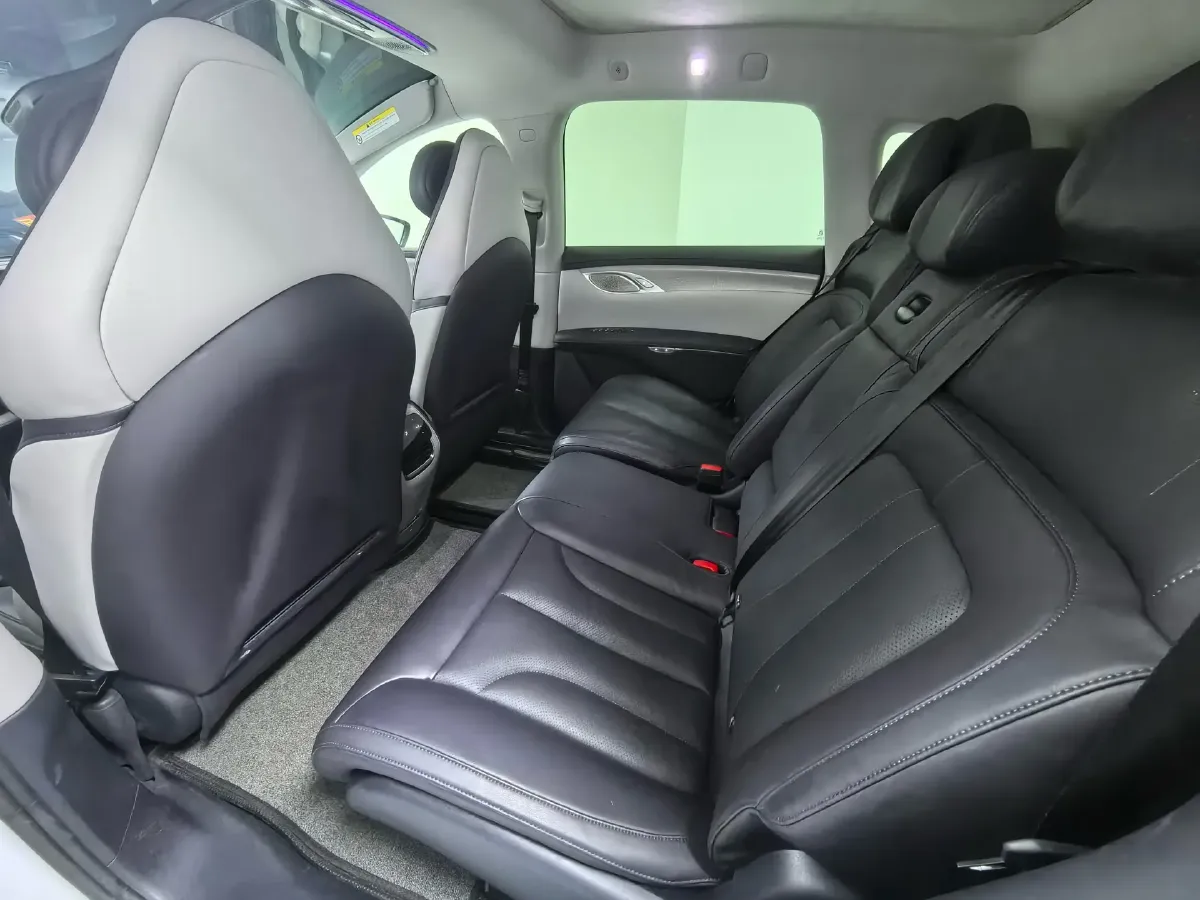 2023 IM LS7 BEV 90KWH,autocango,china used car exporter,china ev exporter,chinese used car exporter,chinese used ev exporter