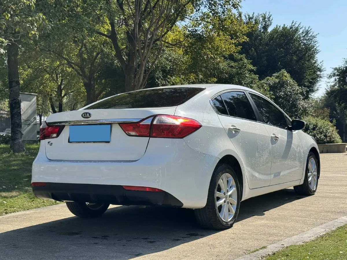 2016 Kia K3 1.6L 128HP L4 6MT,autocango,china used car exporter,china ev exporter,chinese used car exporter,chinese used ev exporter