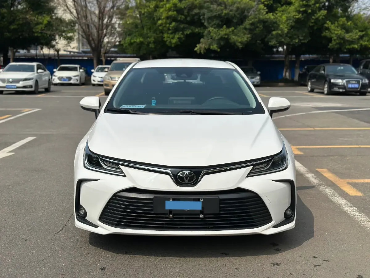 2021 Toyota Corolla 1.2T 116HP L4 CVT,autocango,china used car exporter,china ev exporter,chinese used car exporter,chinese used ev exporter