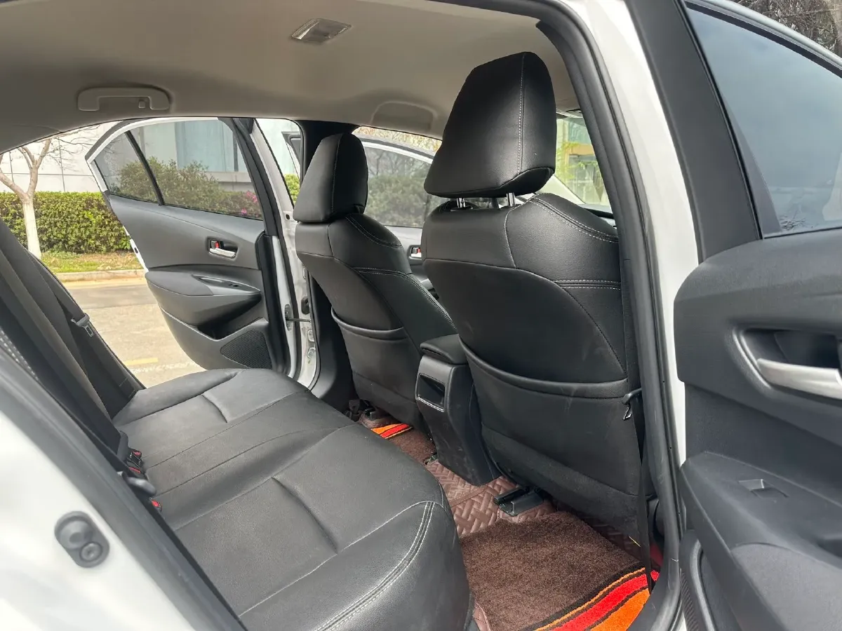 2021 Toyota Corolla 1.2T 116HP L4 CVT,autocango,china used car exporter,china ev exporter,chinese used car exporter,chinese used ev exporter