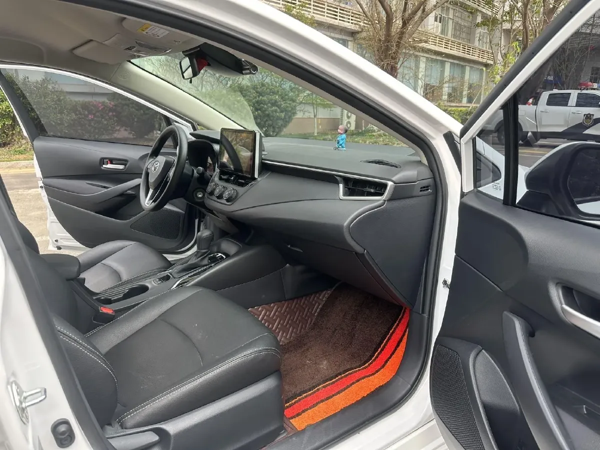 2021 Toyota Corolla 1.2T 116HP L4 CVT,autocango,china used car exporter,china ev exporter,chinese used car exporter,chinese used ev exporter