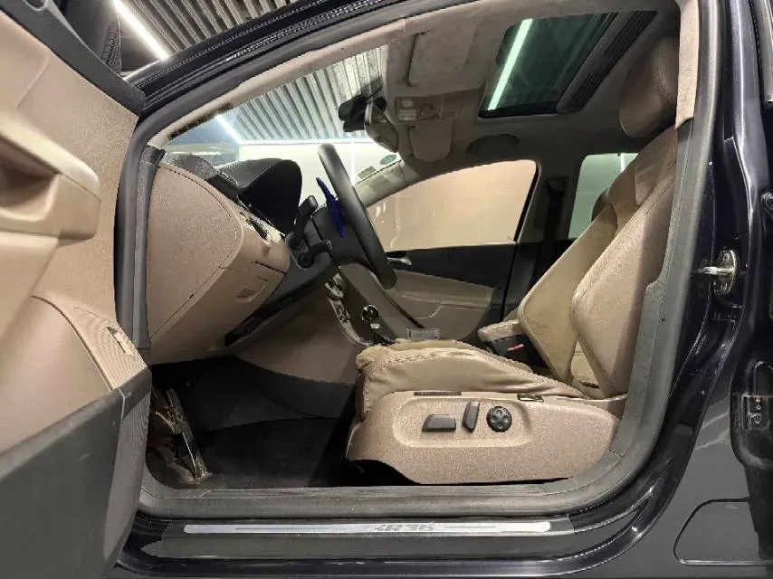 2008 Volkswagen Passat 3.6L 300HP V6 6DCT,autocango,china used car exporter,china ev exporter,chinese used car exporter,chinese used ev exporter