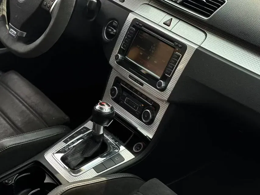 2008 Volkswagen Passat 3.6L 300HP V6 6DCT,autocango,china used car exporter,china ev exporter,chinese used car exporter,chinese used ev exporter