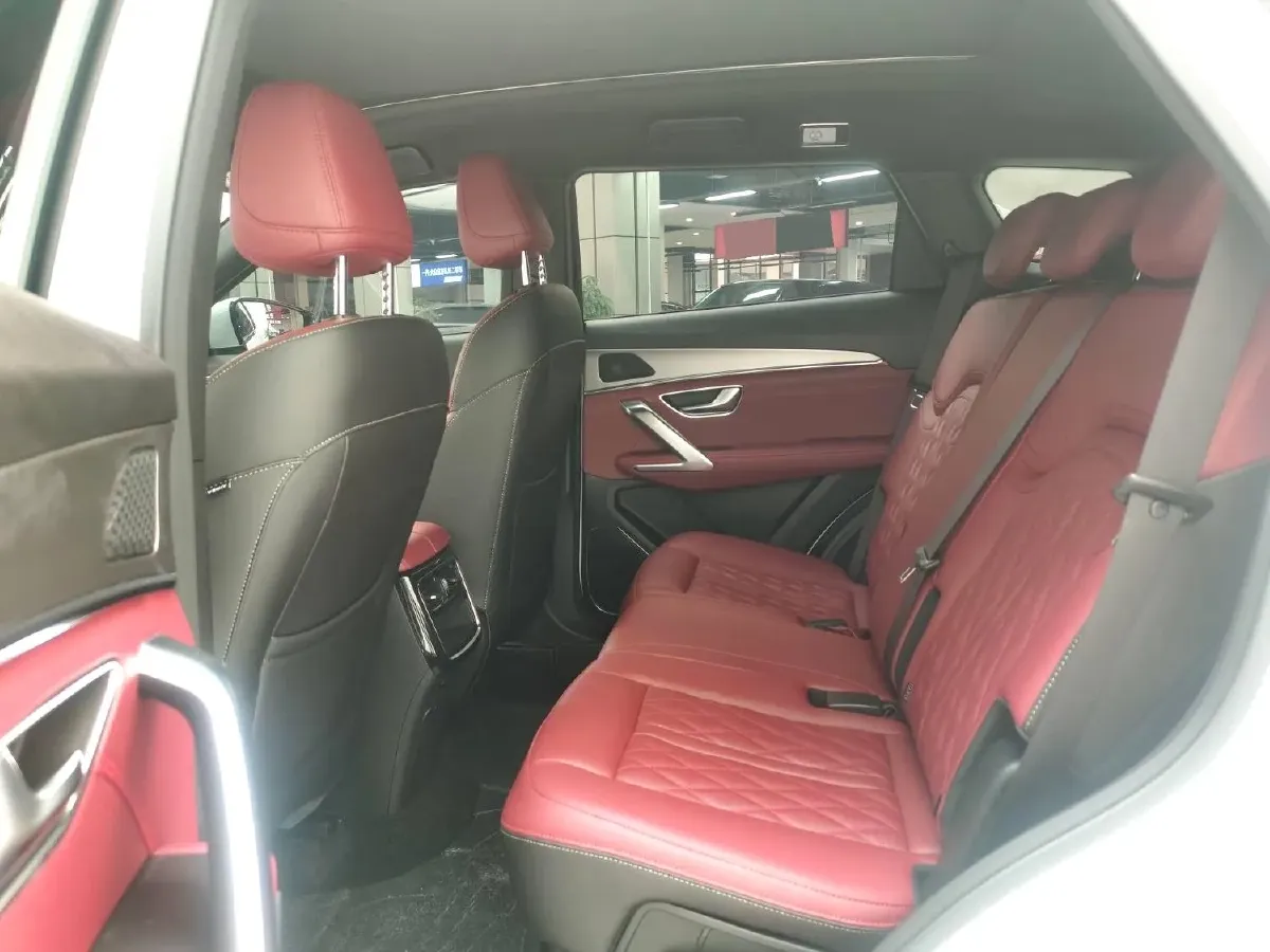 2025 Jetour X70 Plus 1.5T 156HP L4 6DCT,autocango,china used car exporter,china ev exporter,chinese used car exporter,chinese used ev exporter