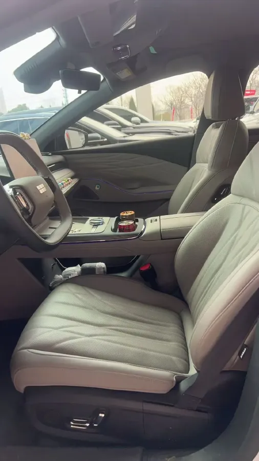 2025 Geely Galaxy Starshine 8 1.5L 112HP L4 1DHT PHEV,autocango,china used car exporter,china ev exporter,chinese used car exporter,chinese used ev exporter