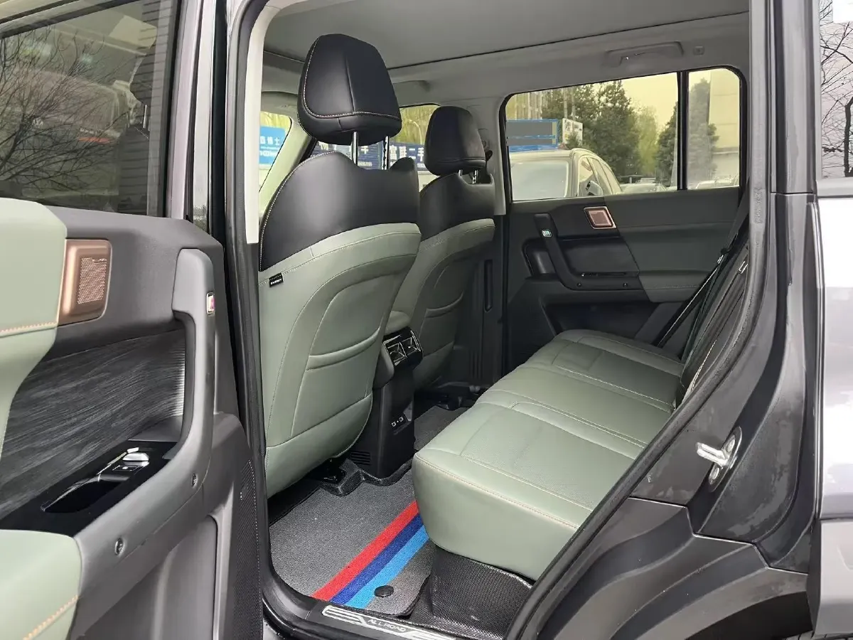 2024 JMC DaDao 2.3T 245HP L4 8AT,autocango,china used car exporter,china ev exporter,chinese used car exporter,chinese used ev exporter