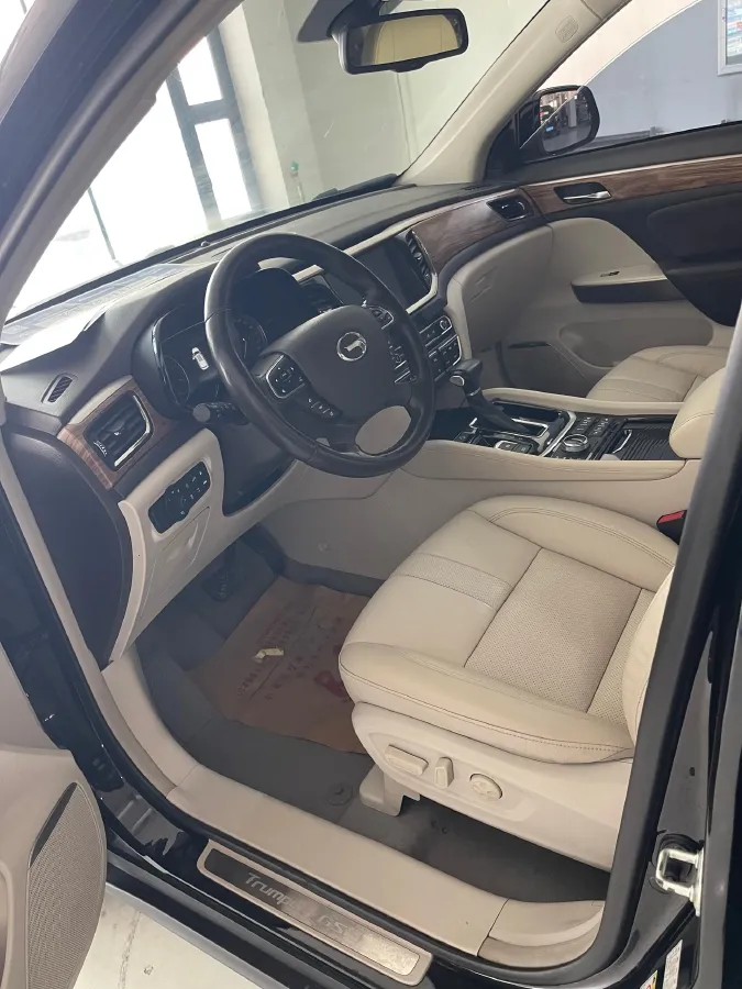2017 GAC Trumpchi GS8 2.0T 201HP L4 6AT,autocango,china used car exporter,china ev exporter,chinese used car exporter,chinese used ev exporter