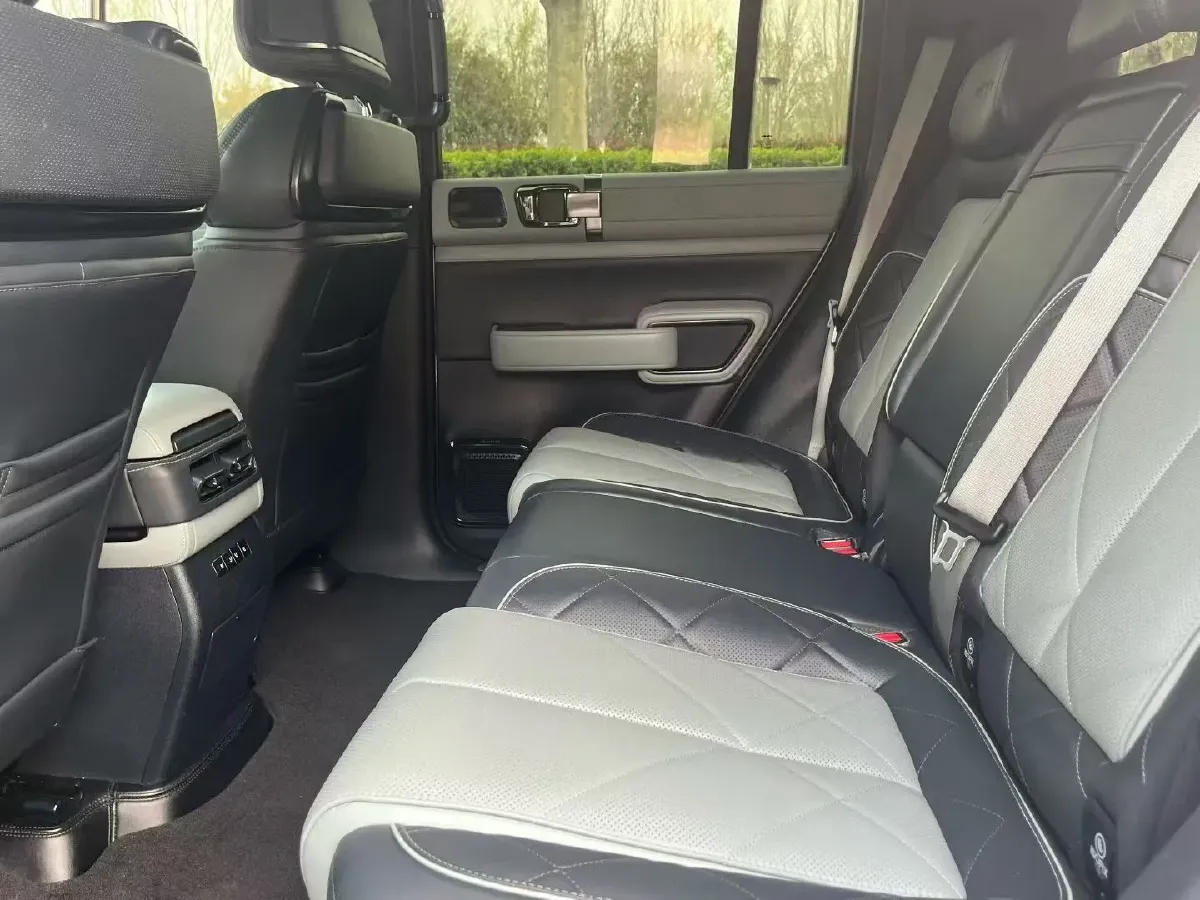 2023 Toyota Crown Kluger 2.5L 189HP L4 E-CVT Hybrid,autocango,china used car exporter,china ev exporter,chinese used car exporter,chinese used ev exporter