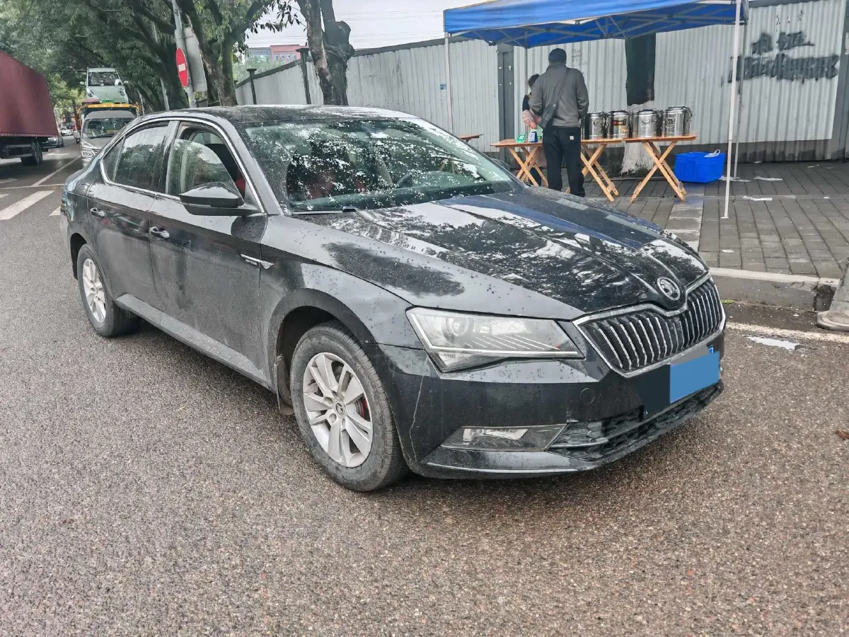 2016 Skoda Superb 1.4T 150HP L4 7DCT,autocango,china used car exporter,china ev exporter,chinese used car exporter,chinese used ev exporter