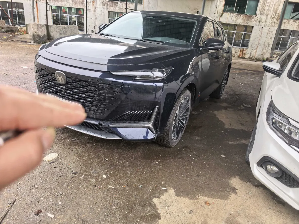 2022 Chevrolet Menlo BEV 61.1KWH,autocango,china used car exporter,china ev exporter,chinese used car exporter,chinese used ev exporter