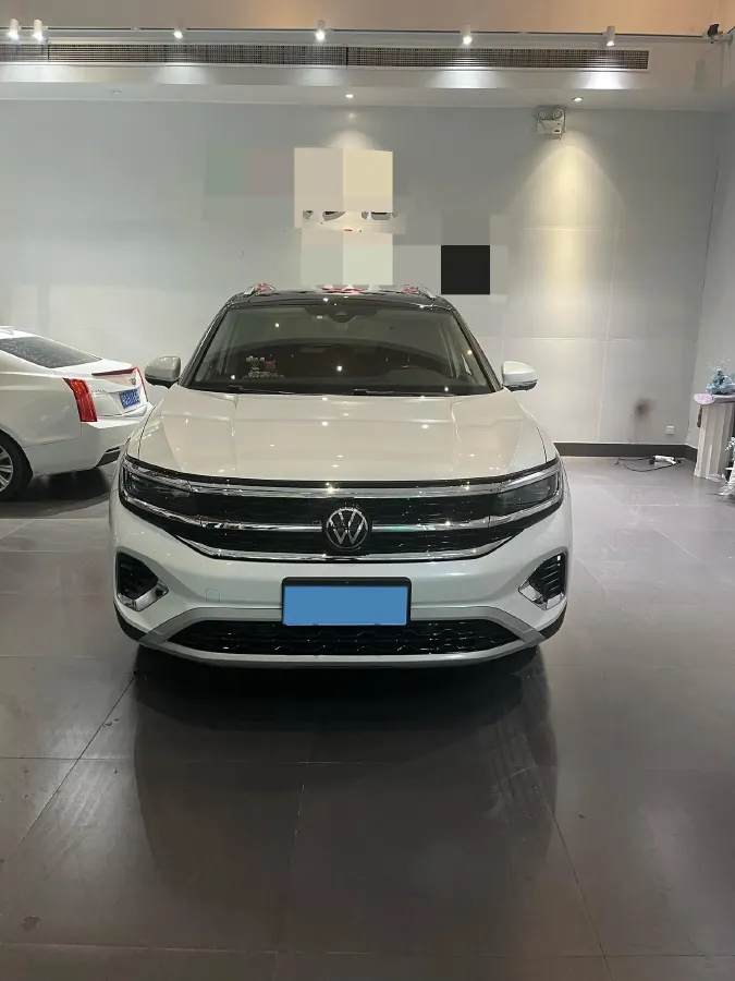 2021 Volkswagen Talagon 2.0T 220HP L4 7DCT,autocango,china used car exporter,china ev exporter,chinese used car exporter,chinese used ev exporter