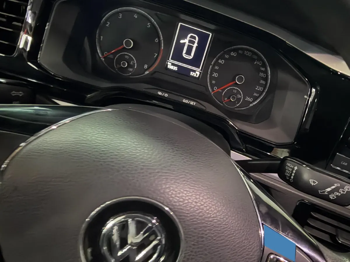 2019 Volkswagen Polo 1.5L 113HP L4 6AT,autocango,china used car exporter,china ev exporter,chinese used car exporter,chinese used ev exporter