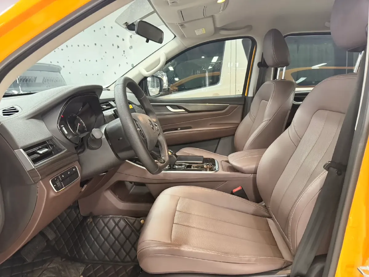 2023 Dongfeng PaLaSuo 2.0T 228HP L4 8AT,autocango,china used car exporter,china ev exporter,chinese used car exporter,chinese used ev exporter