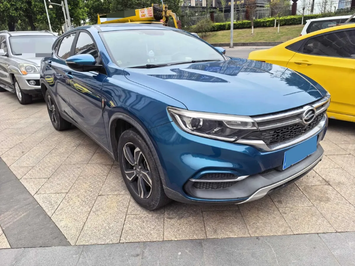 2018 DongFeng Forthing Joyear X5 1.6L 122HP L4 5MT,autocango,china used car exporter,china ev exporter,chinese used car exporter,chinese used ev exporter