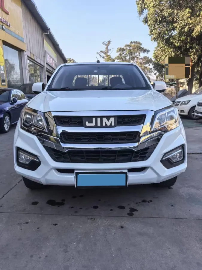2022 Isuzu RE-MAX Jim 2.8T 120HP L4 5MT,autocango,china used car exporter,china ev exporter,chinese used car exporter,chinese used ev exporter