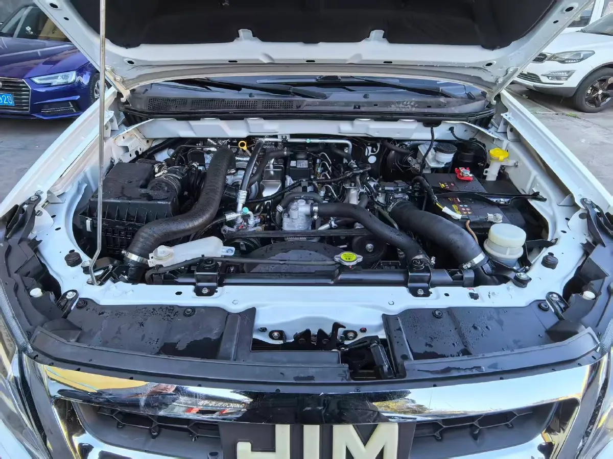 2022 Isuzu RE-MAX Jim 2.8T 120HP L4 5MT,autocango,china used car exporter,china ev exporter,chinese used car exporter,chinese used ev exporter