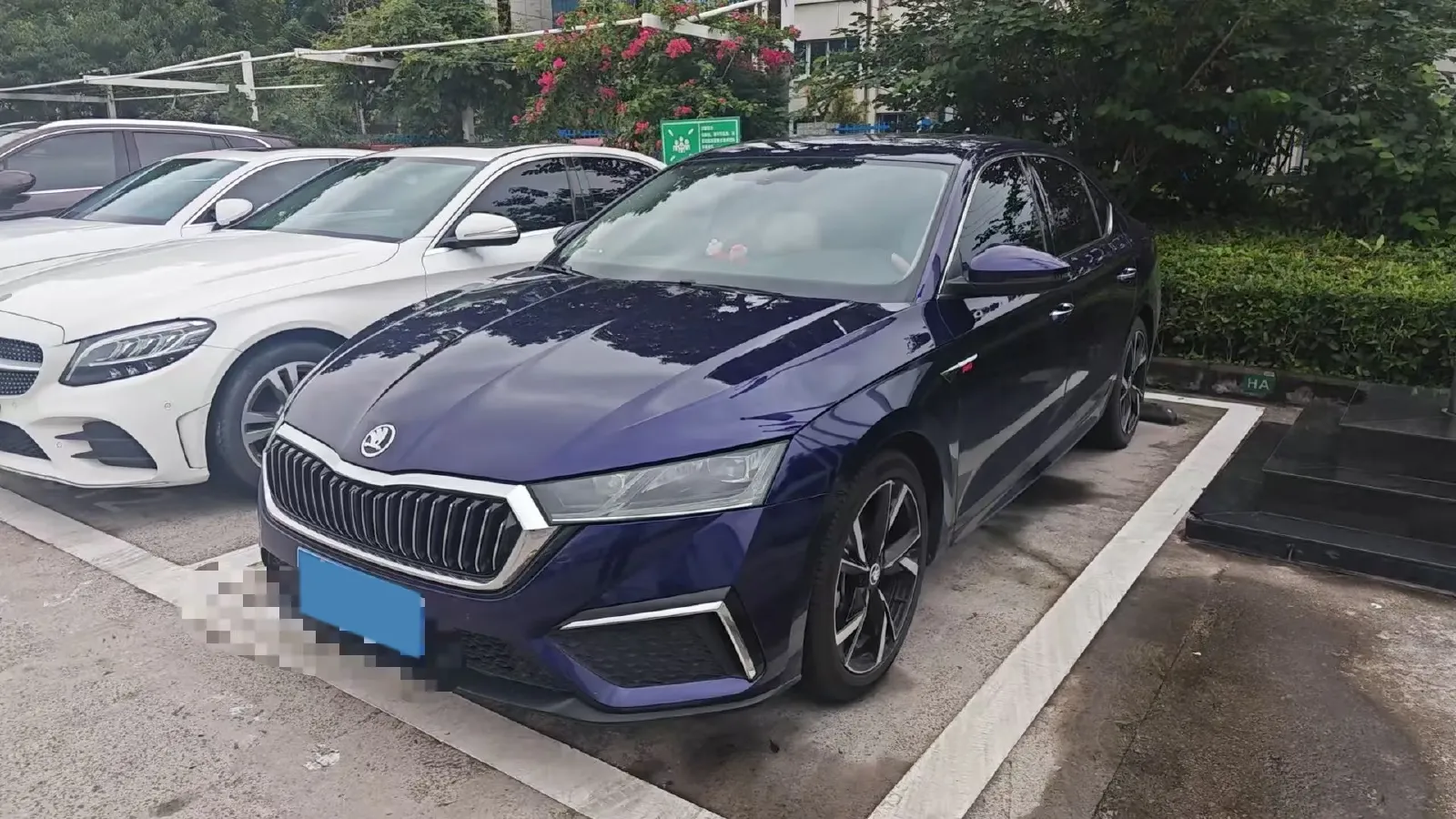 2021 Skoda Octavia 1.4T 150HP L4 7DCT,autocango,china used car exporter,china ev exporter,chinese used car exporter,chinese used ev exporter