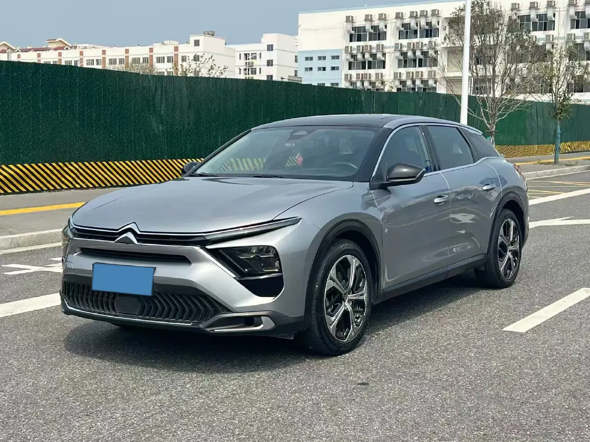 2021 Citroen C5 X 1.6T 175HP L4 8AT,autocango,china used car exporter,china ev exporter,chinese used car exporter,chinese used ev exporter