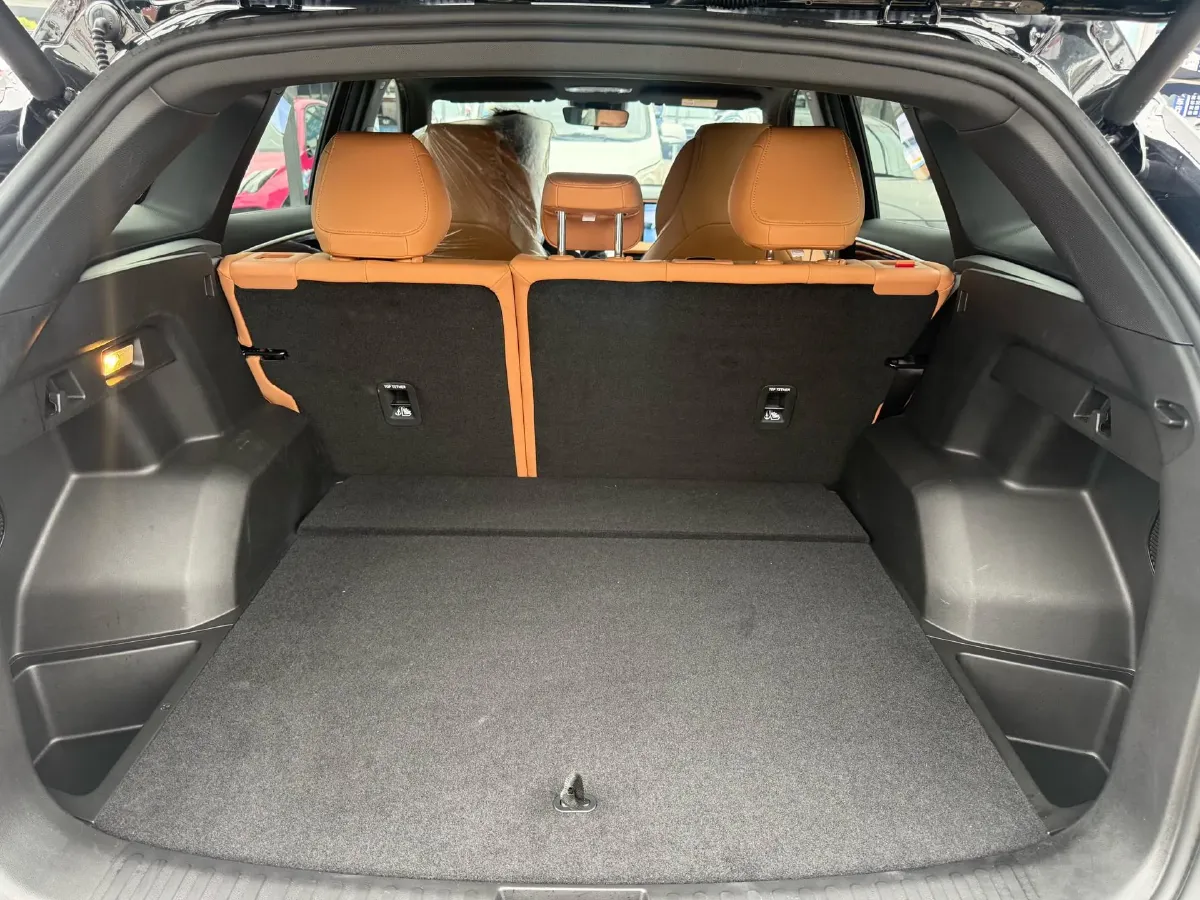 2025 Geely Galaxy L7 1.5L 112HP L4 1DHT PHEV 18.4KWH,autocango,china used car exporter,china ev exporter,chinese used car exporter,chinese used ev exporter