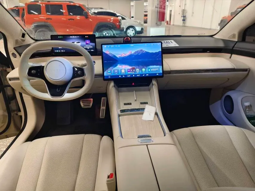 2024 Luxeed S7 BEV 100KWH,autocango,china used car exporter,china ev exporter,chinese used car exporter,chinese used ev exporter