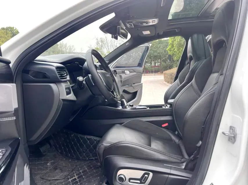 2022 LYNK&CO 03 1.5T 180HP L3 7DCT,autocango,china used car exporter,china ev exporter,chinese used car exporter,chinese used ev exporter