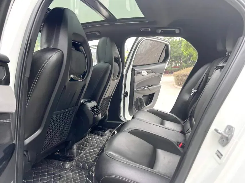 2022 LYNK&CO 03 1.5T 180HP L3 7DCT,autocango,china used car exporter,china ev exporter,chinese used car exporter,chinese used ev exporter