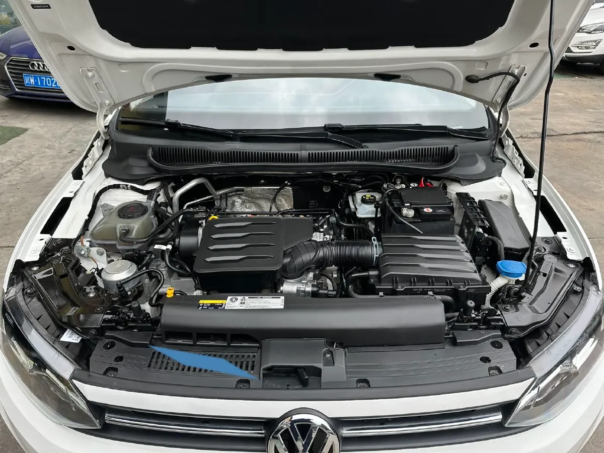 2019 Volkswagen Polo 1.5L 113HP L4 6AT,autocango,china used car exporter,china ev exporter,chinese used car exporter,chinese used ev exporter