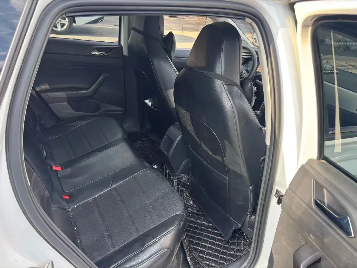 2019 Volkswagen Polo 1.5L 113HP L4 6AT,autocango,china used car exporter,china ev exporter,chinese used car exporter,chinese used ev exporter