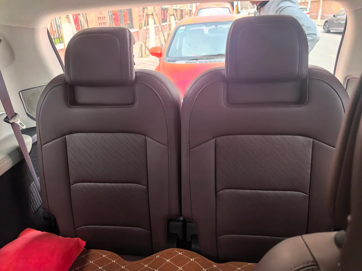 2022 Geely JiaJi 1.8T 184HP L4 7DCT,autocango,china used car exporter,china ev exporter,chinese used car exporter,chinese used ev exporter