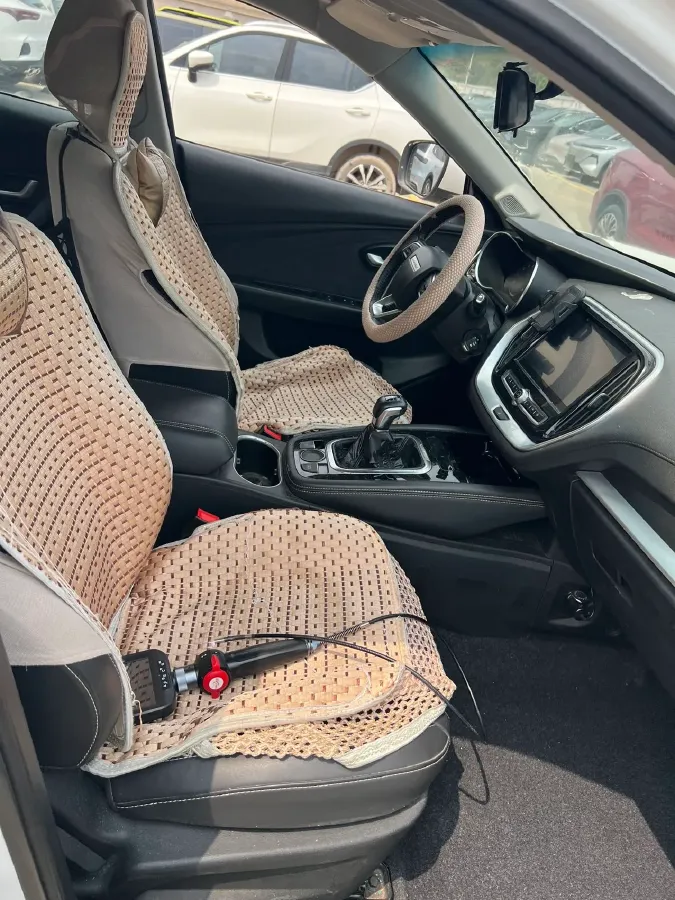 2020 Jetour X70M 1.5T 156HP L4 6MT,autocango,china used car exporter,china ev exporter,chinese used car exporter,chinese used ev exporter