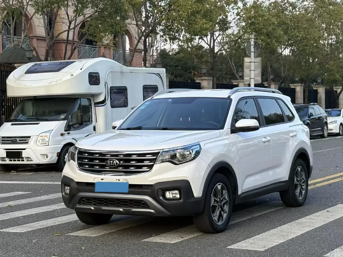 2018 Kia Sportage R 2.0L 160HP L4 6MT,autocango,china used car exporter,china ev exporter,chinese used car exporter,chinese used ev exporter
