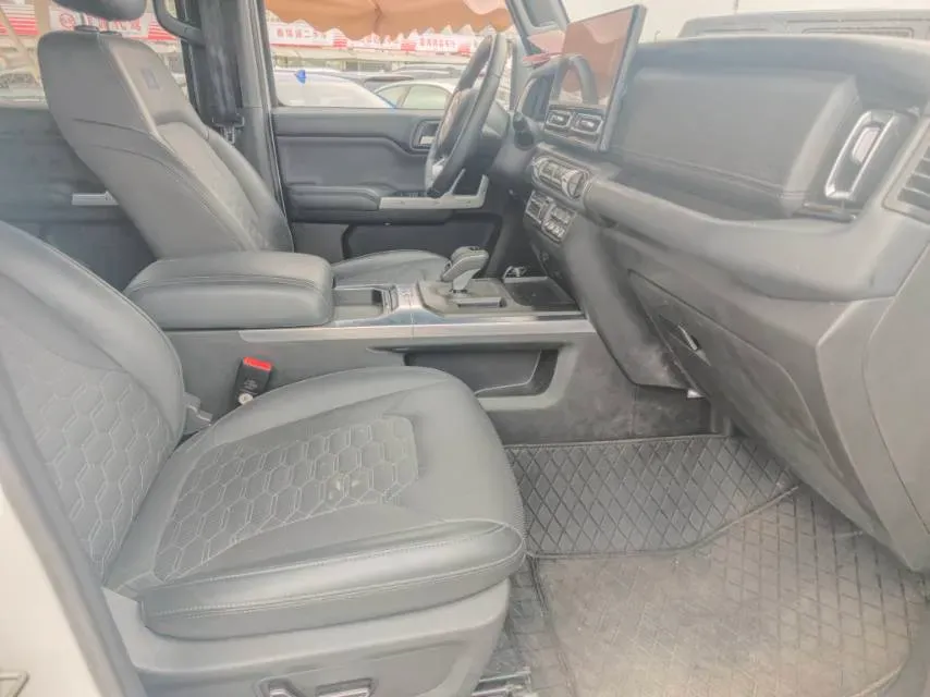 2024 212 212 T01 2.0T 252HP L4 8AT,autocango,china used car exporter,china ev exporter,chinese used car exporter,chinese used ev exporter