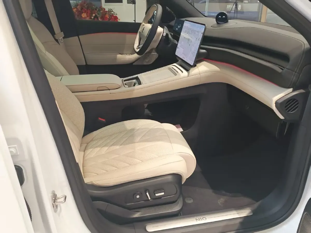 2025 NIO ES6 BEV,autocango,china used car exporter,china ev exporter,chinese used car exporter,chinese used ev exporter