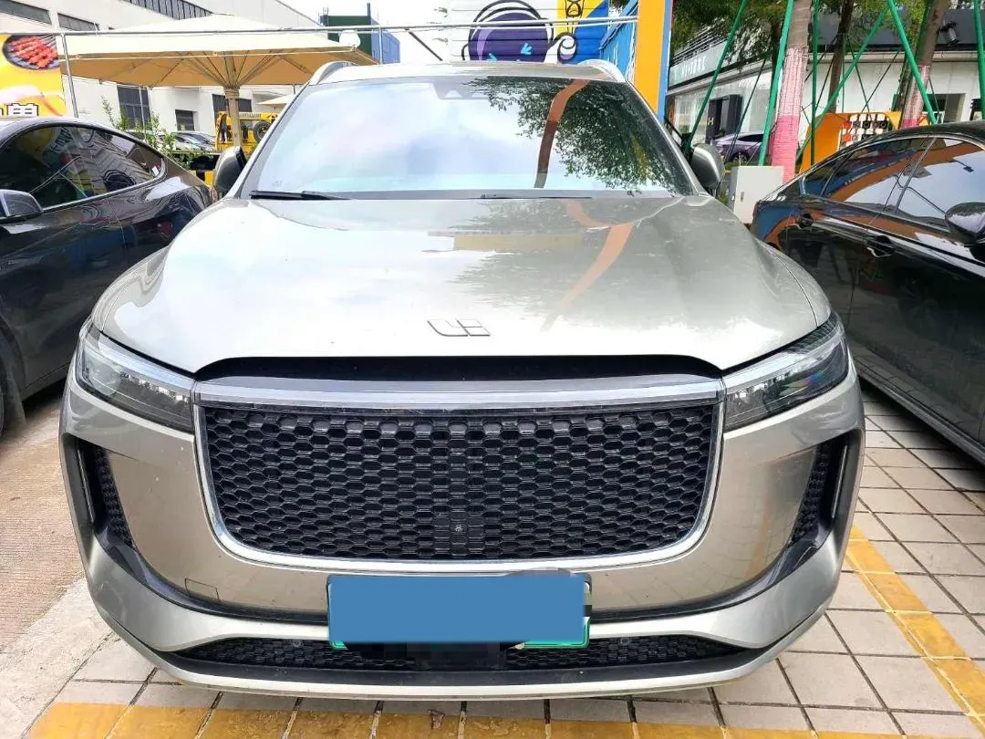 2020 Li ONE Range Extended 131HP REEV 40.5KWH,autocango,china used car exporter,china ev exporter,chinese used car exporter,chinese used ev exporter