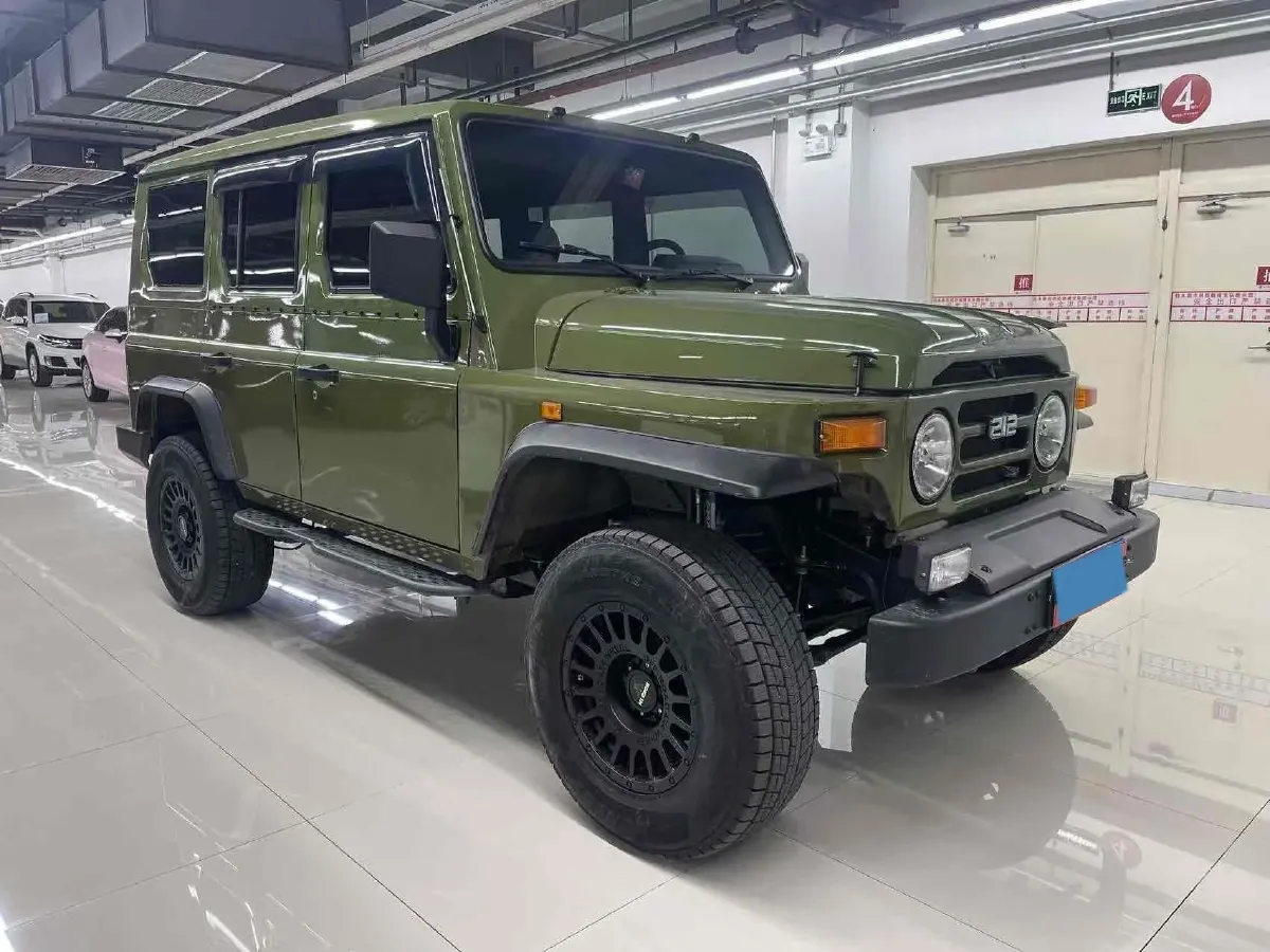 2023 BAW 212 2.4T 211HP L4 6MT,autocango,china used car exporter,china ev exporter,chinese used car exporter,chinese used ev exporter