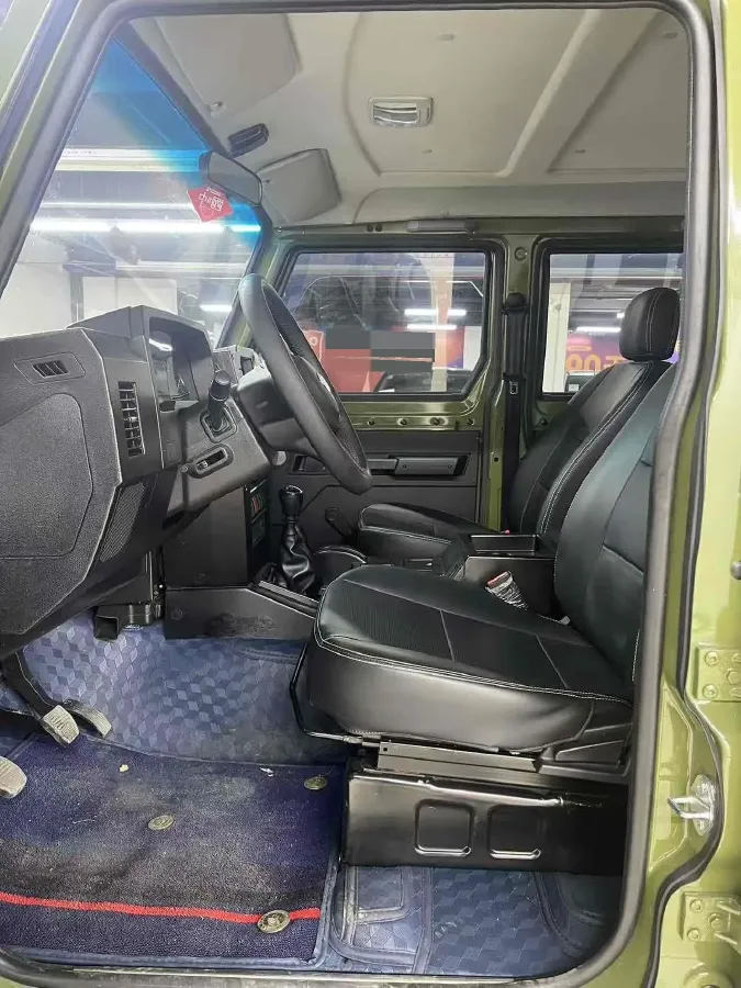 2023 BAW 212 2.4T 211HP L4 6MT,autocango,china used car exporter,china ev exporter,chinese used car exporter,chinese used ev exporter