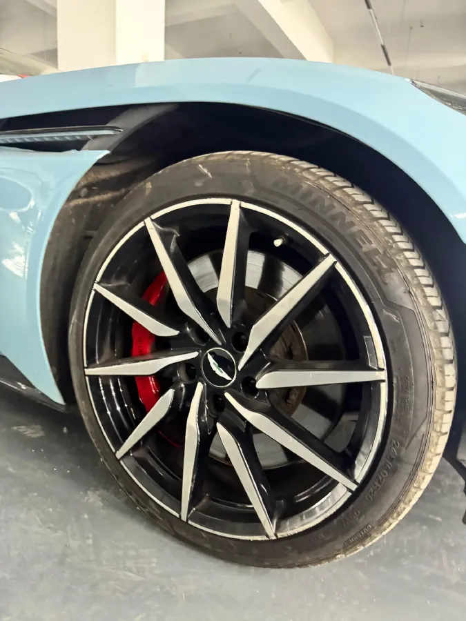 2019 Aston Martin DB11 4.0T 510HP V8 8AT,autocango,china used car exporter,china ev exporter,chinese used car exporter,chinese used ev exporter