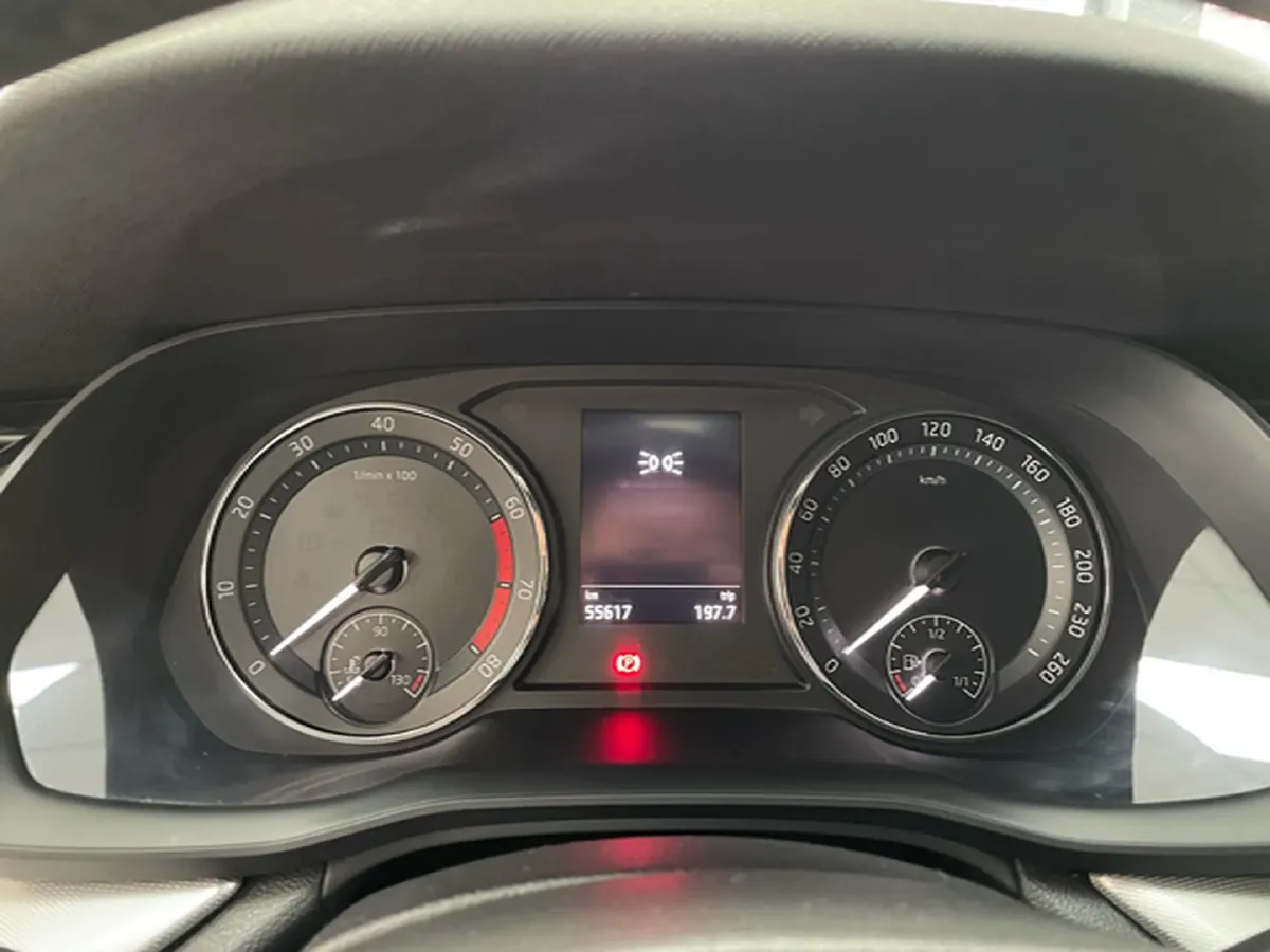 2021 Skoda Octavia 1.4T 150HP L4 7DCT,autocango,china used car exporter,china ev exporter,chinese used car exporter,chinese used ev exporter