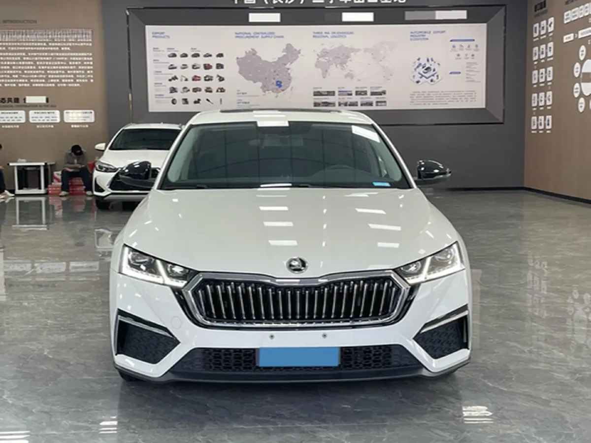 2021 Skoda Octavia 1.4T 150HP L4 7DCT,autocango,china used car exporter,china ev exporter,chinese used car exporter,chinese used ev exporter