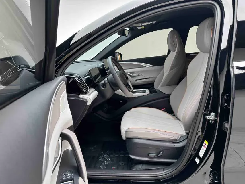 2024 BYD Song Pro 1.5L 110HP L4 E-CVT PHEV 12.9KWH,autocango,china used car exporter,china ev exporter,chinese used car exporter,chinese used ev exporter