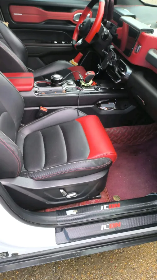 2020 Geely ICON 1.5T 177HP L3 7DCT,autocango,china used car exporter,china ev exporter,chinese used car exporter,chinese used ev exporter